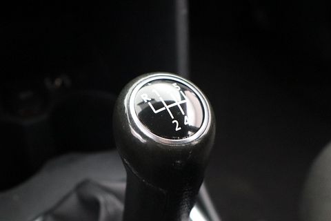 Image 13/52