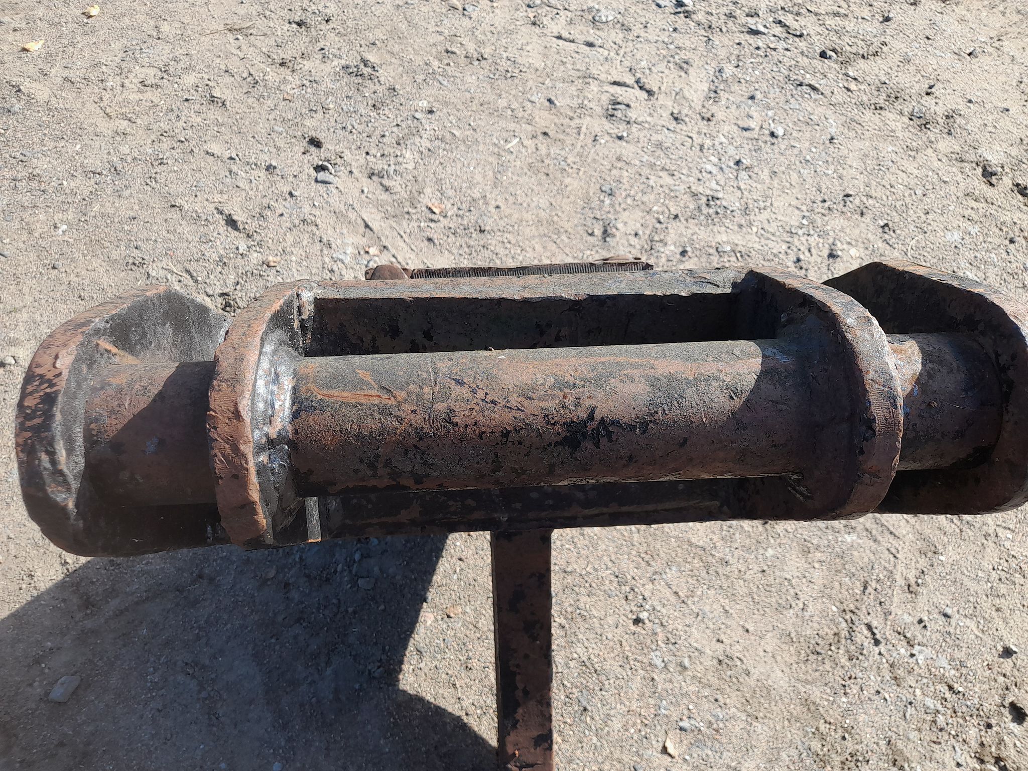 Image 6/9