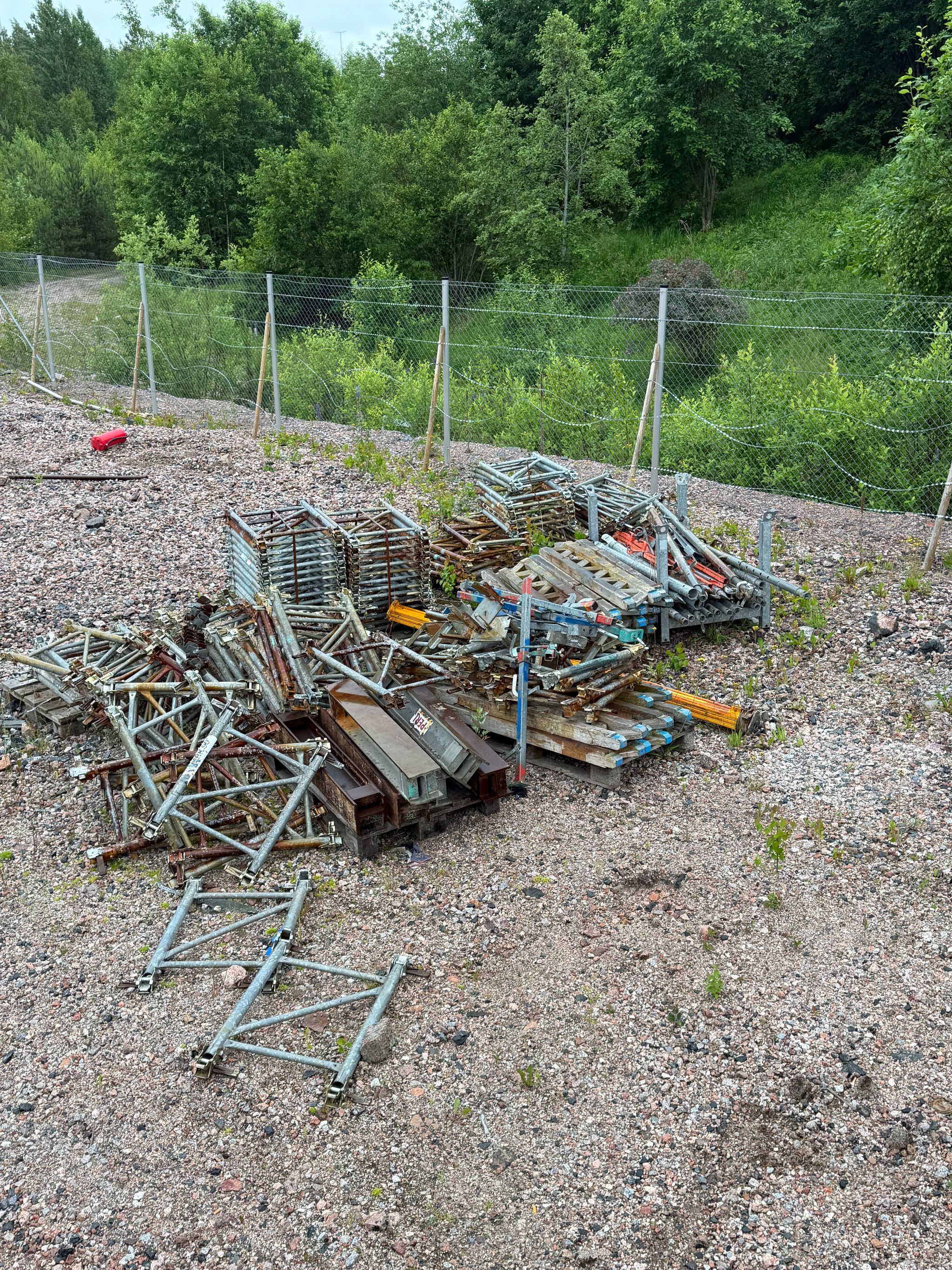Image 7/7