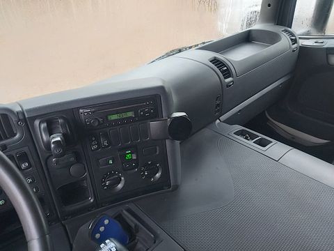 Image 8/23