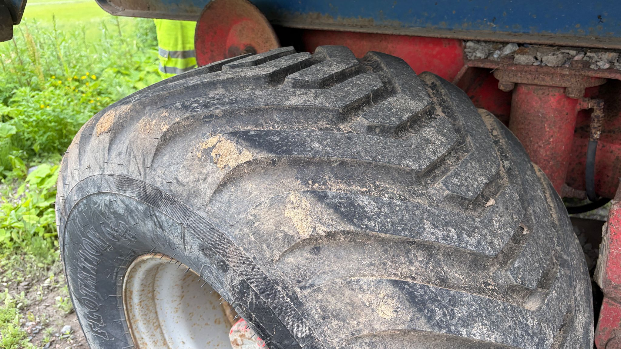 Image 7/17
