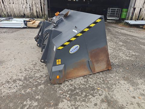Image 6/9