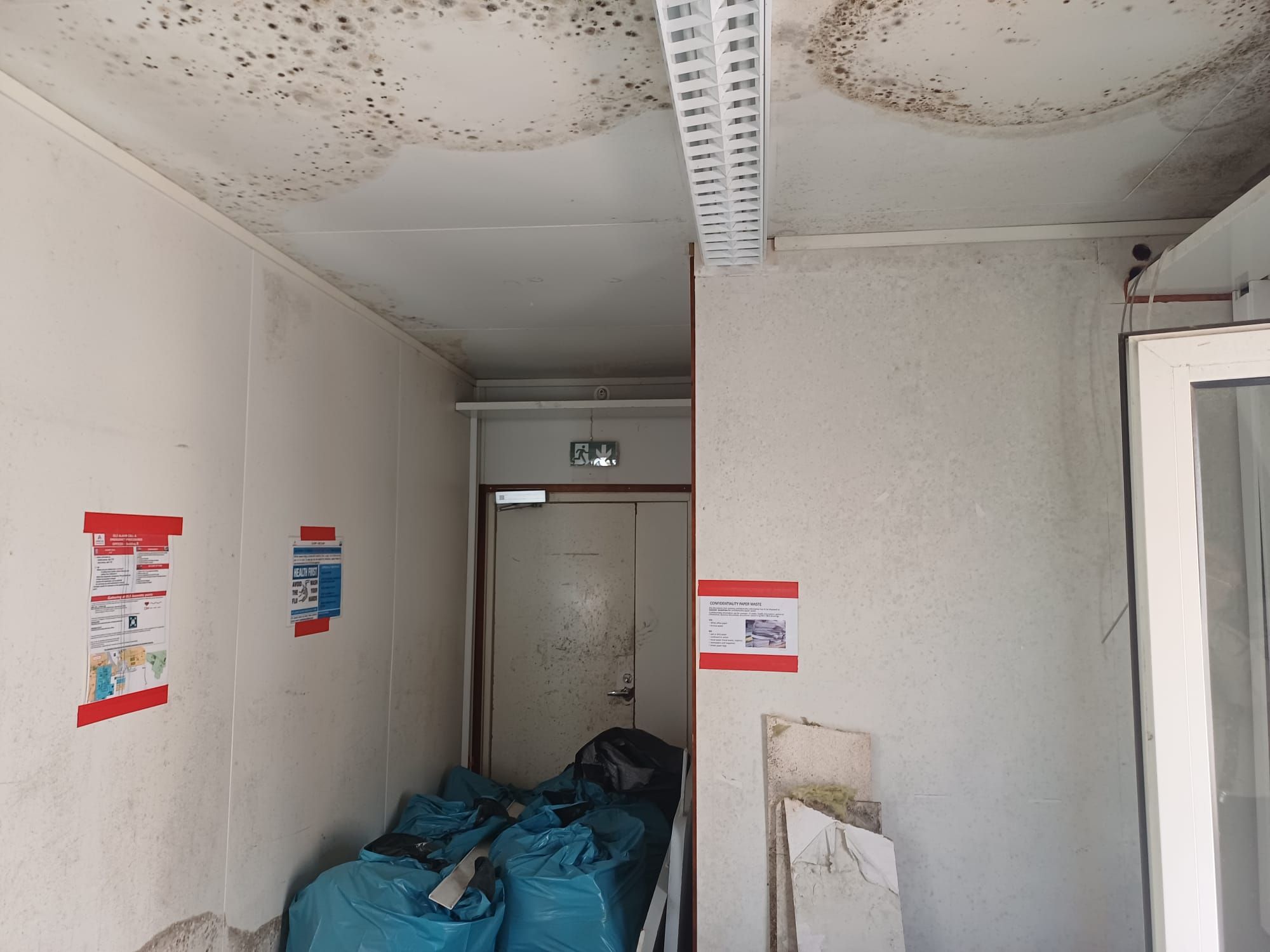 Image 4/9