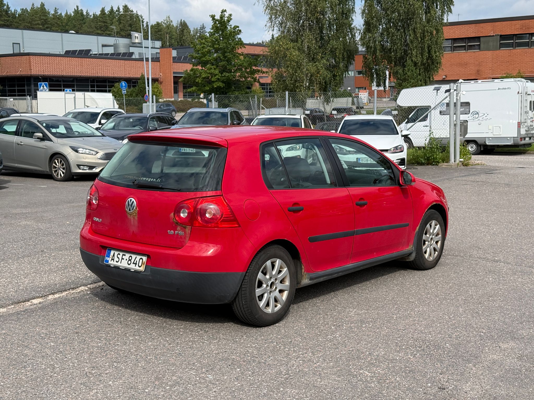 Image 2/49