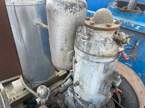 Image 1/3