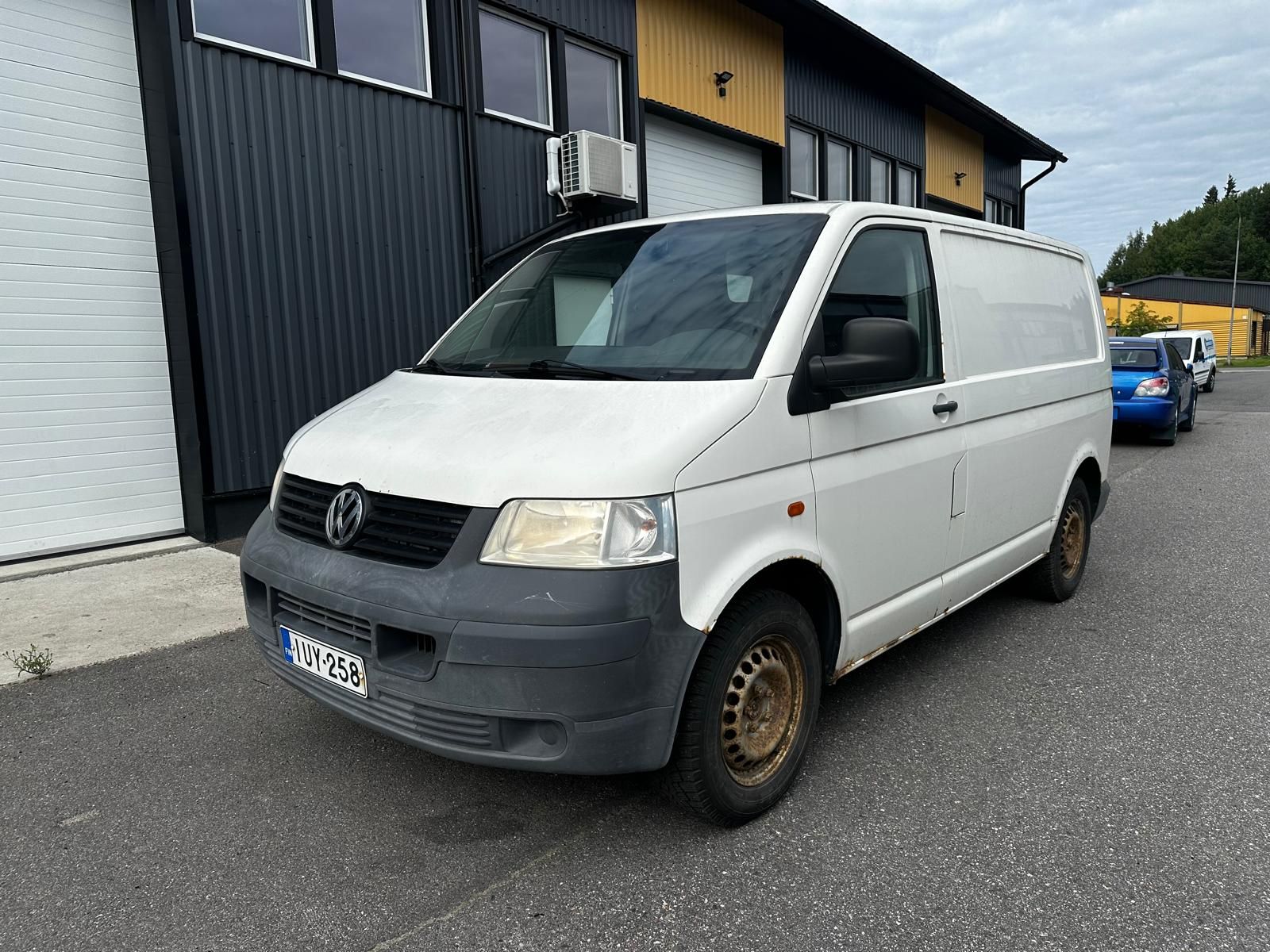 Image 1/15