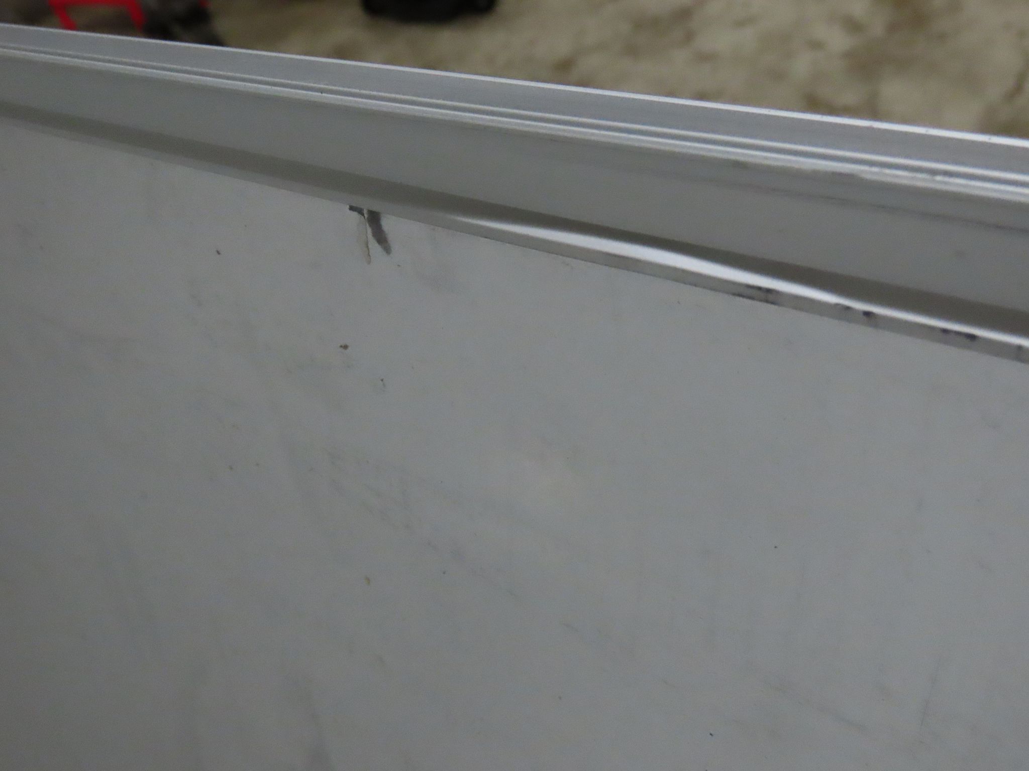 Image 4/4