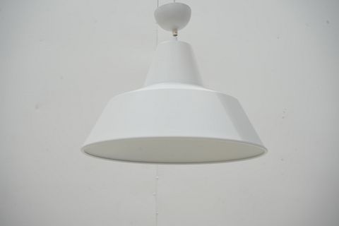 Image 3/8