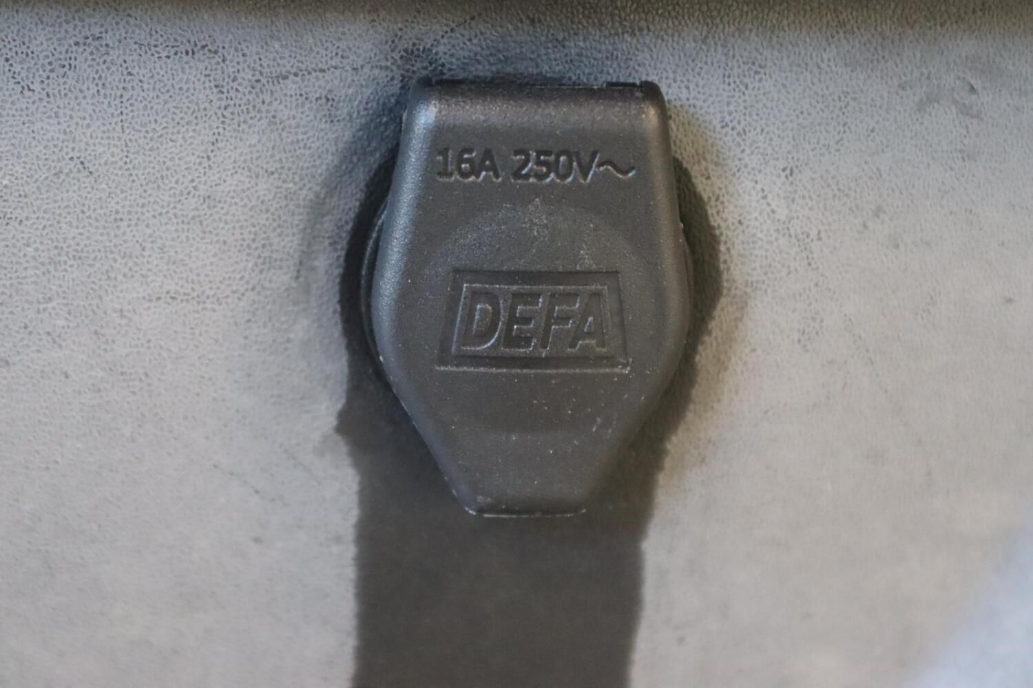 Image 9/22