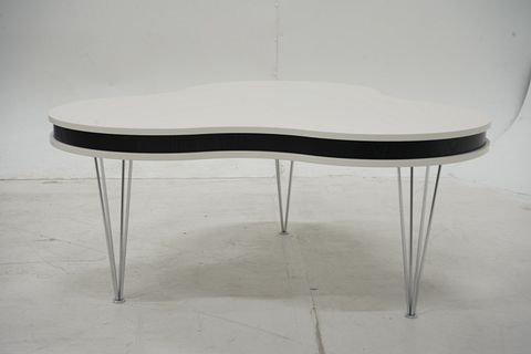 Image 3/8