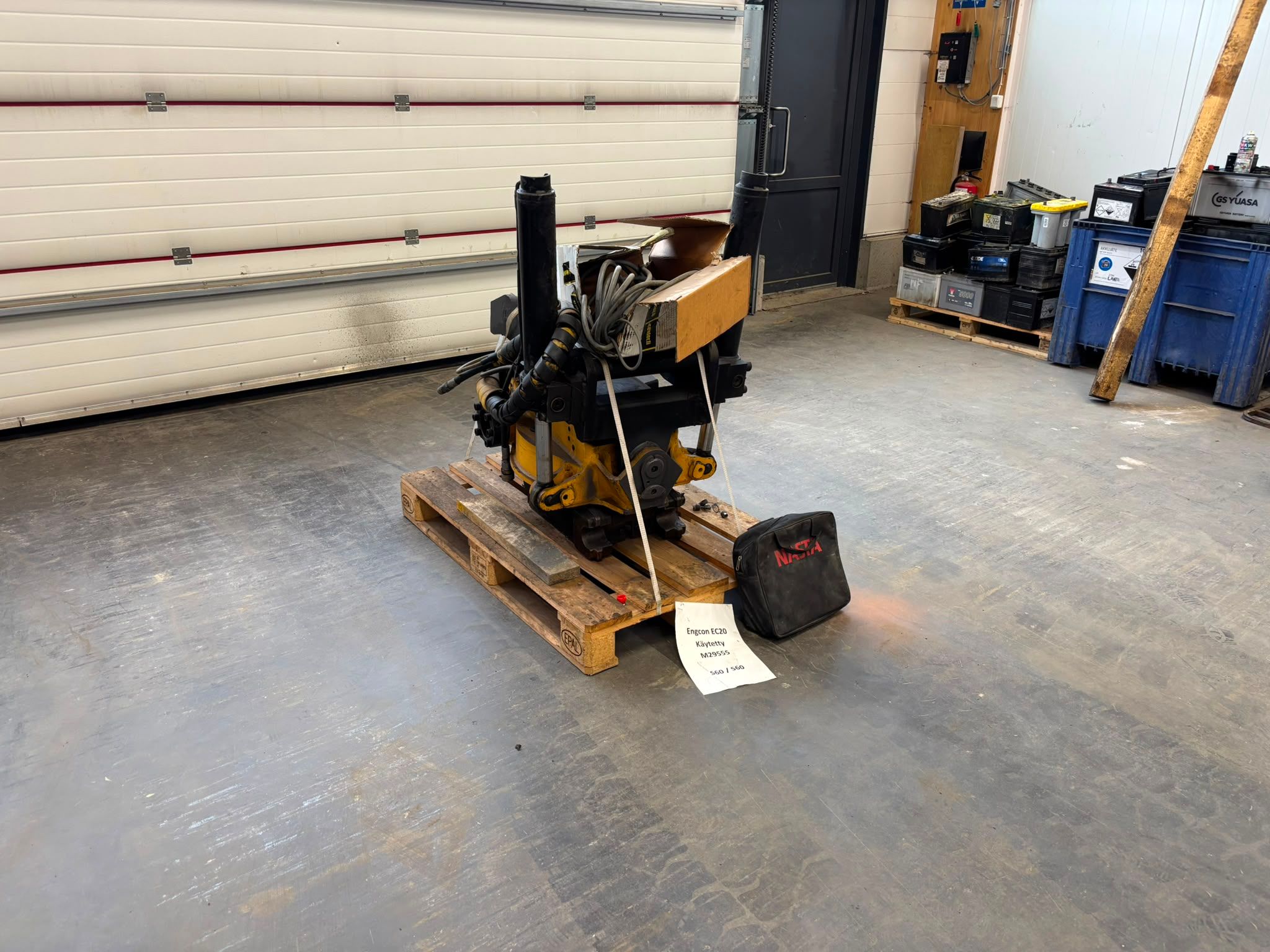 Image 1/11