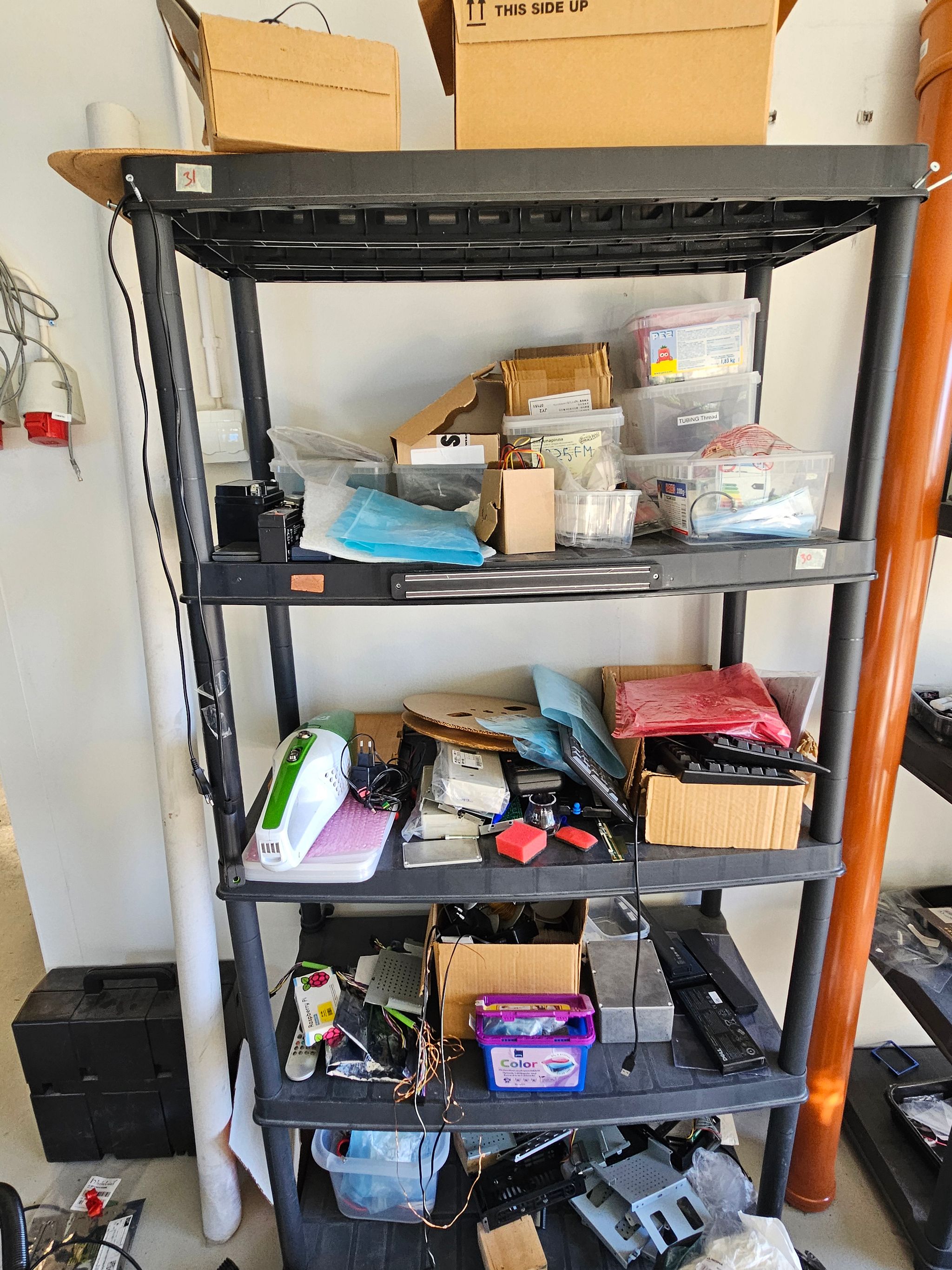 Image 25/40