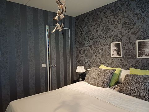 Image 24/69