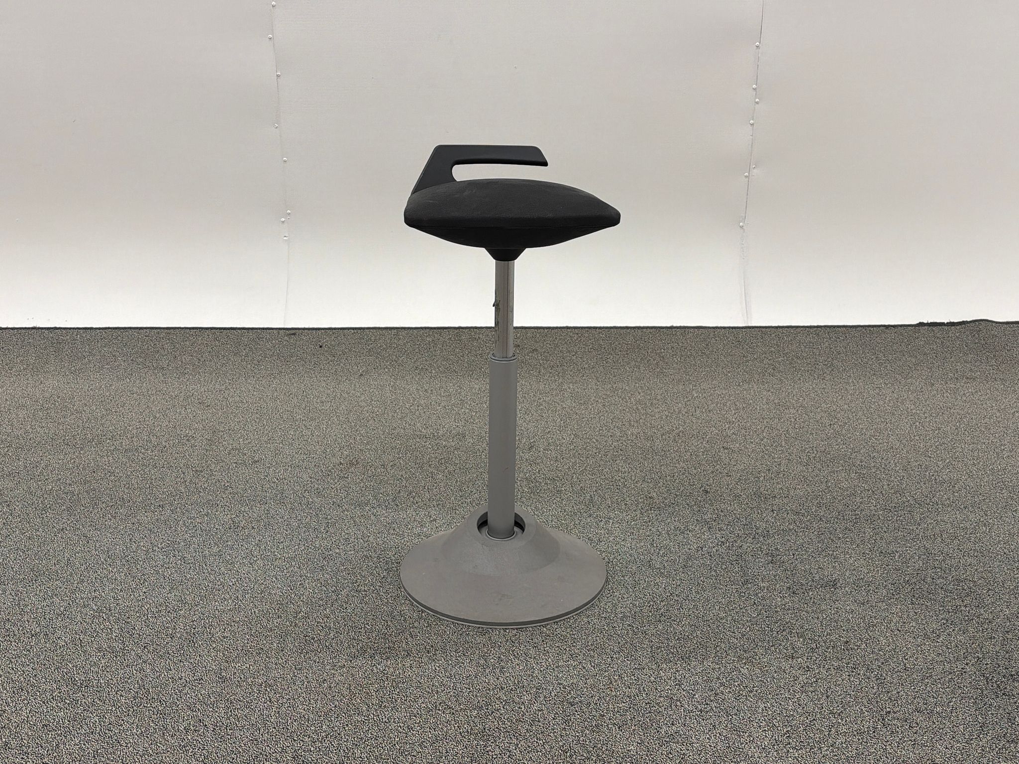 Image 1/9