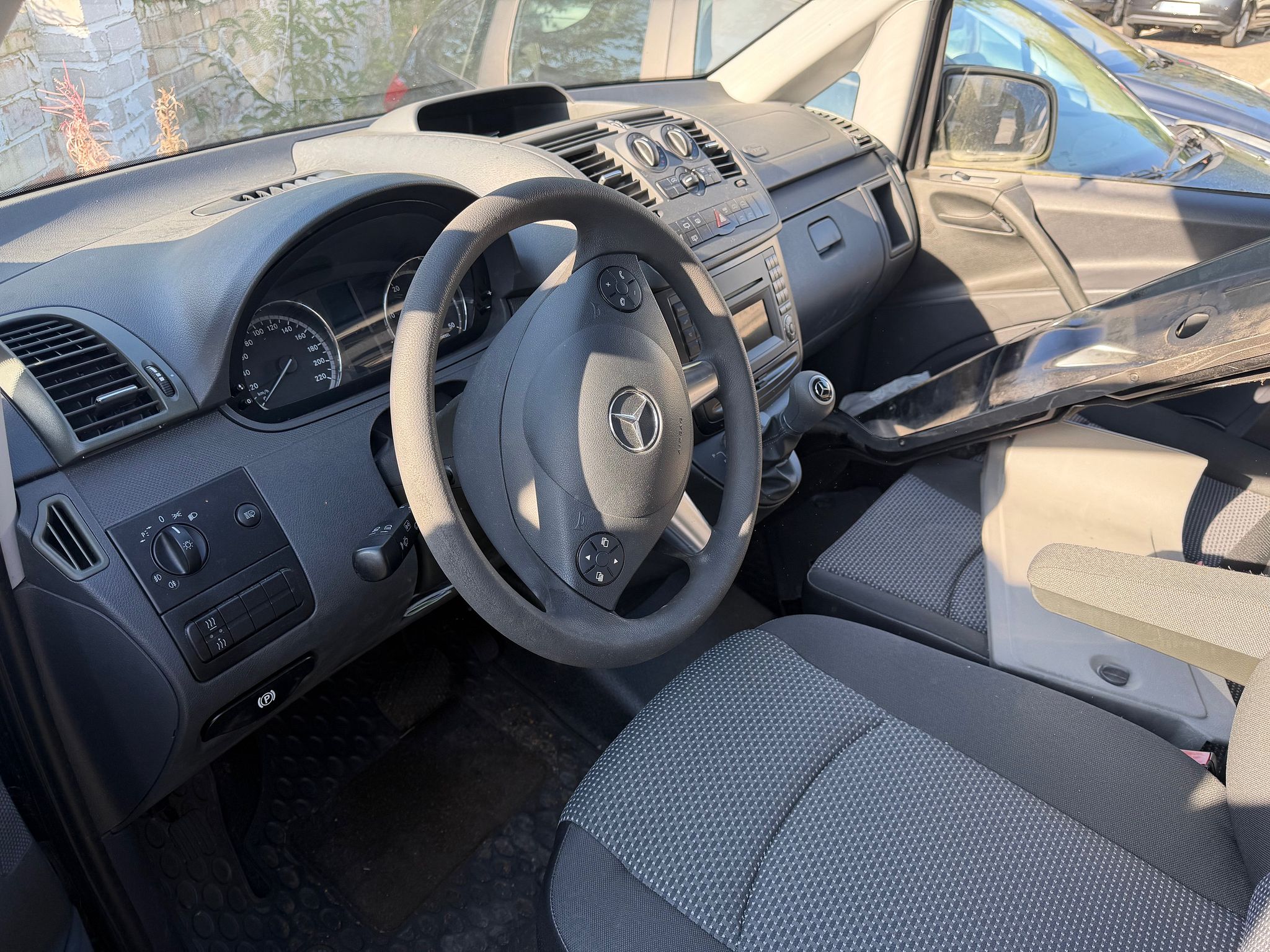 Image 7/8