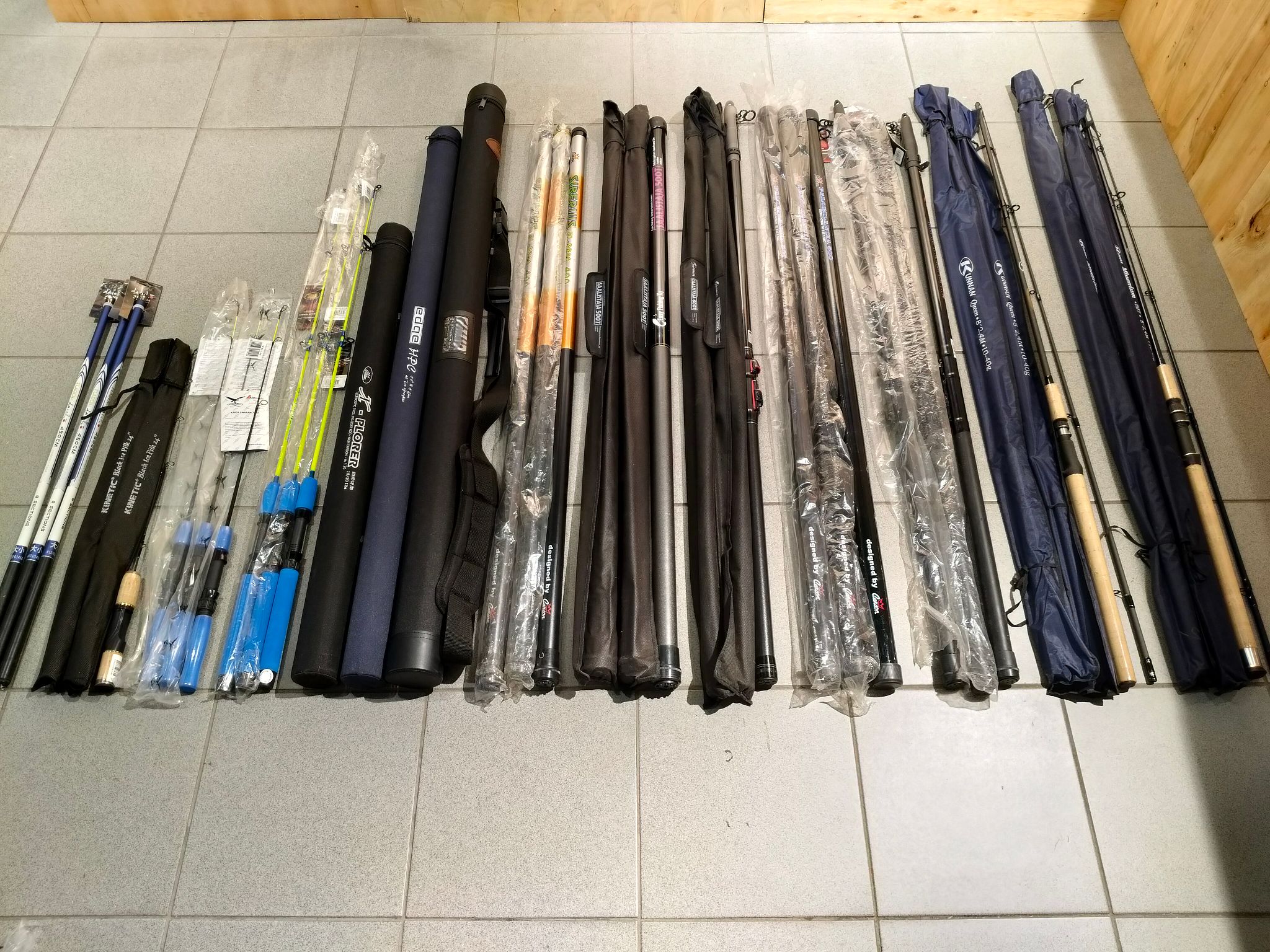 Image 4/8