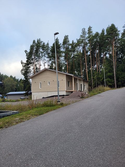 Image 59/85