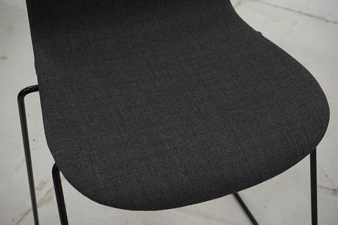 Image 4/5
