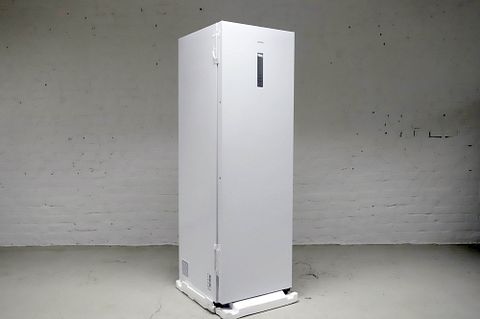 Image 1/18