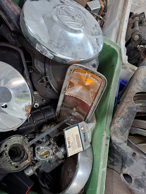 Image 3/23