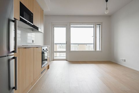 Image 4/7