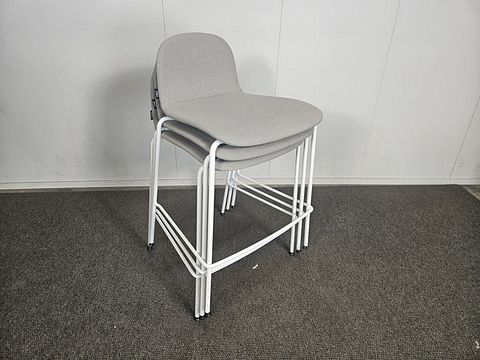 Image 2/12