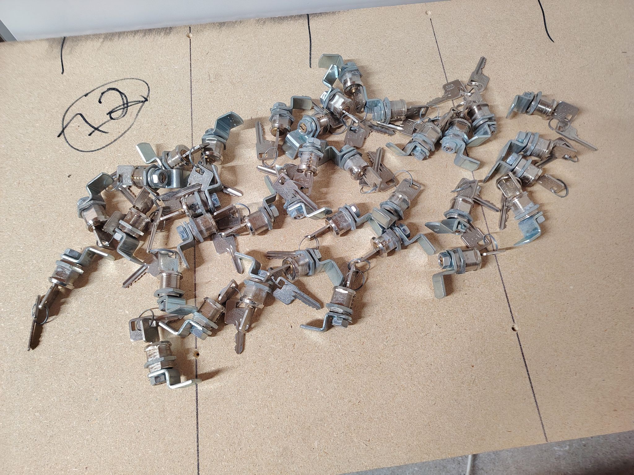 Image 1/6