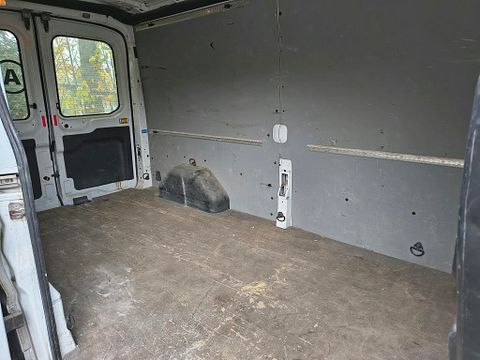 Image 13/15