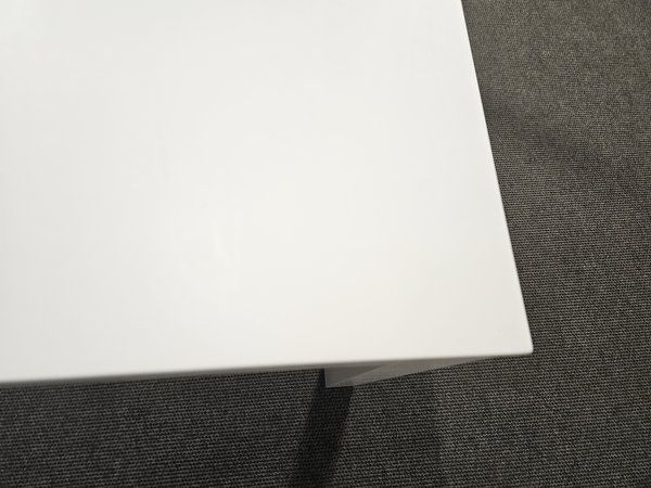 Image 9/10