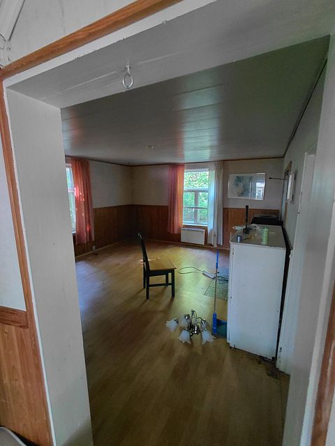 Image 5/12