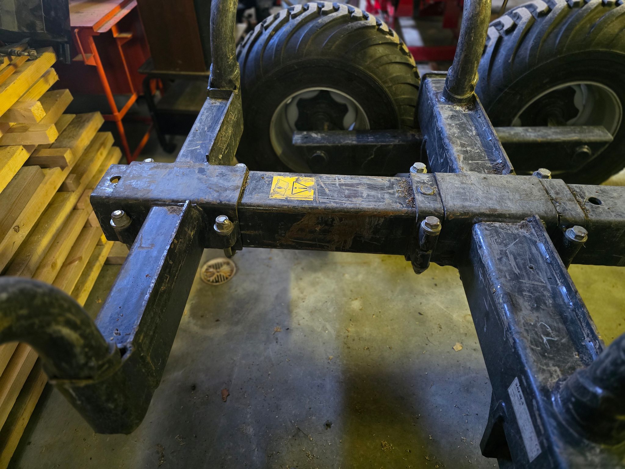 Image 10/17