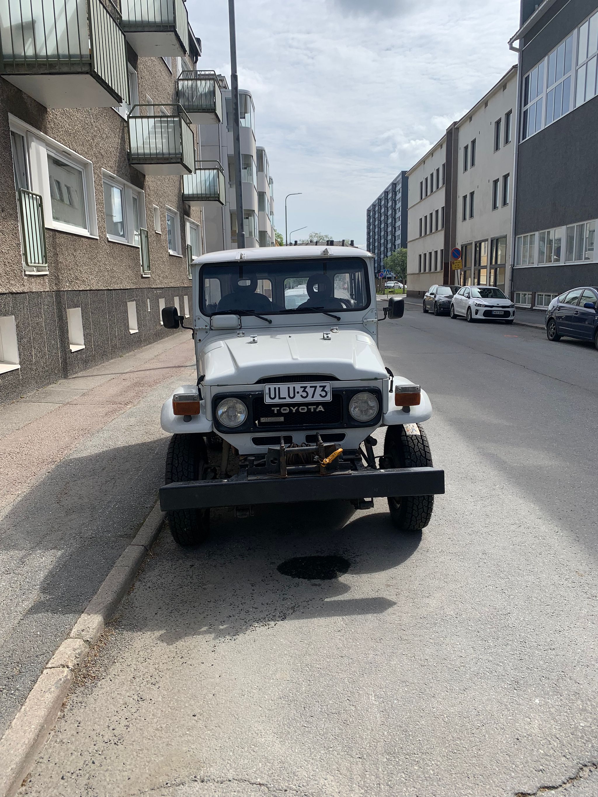 Image 2/11