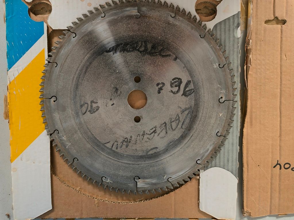 Image 35/84