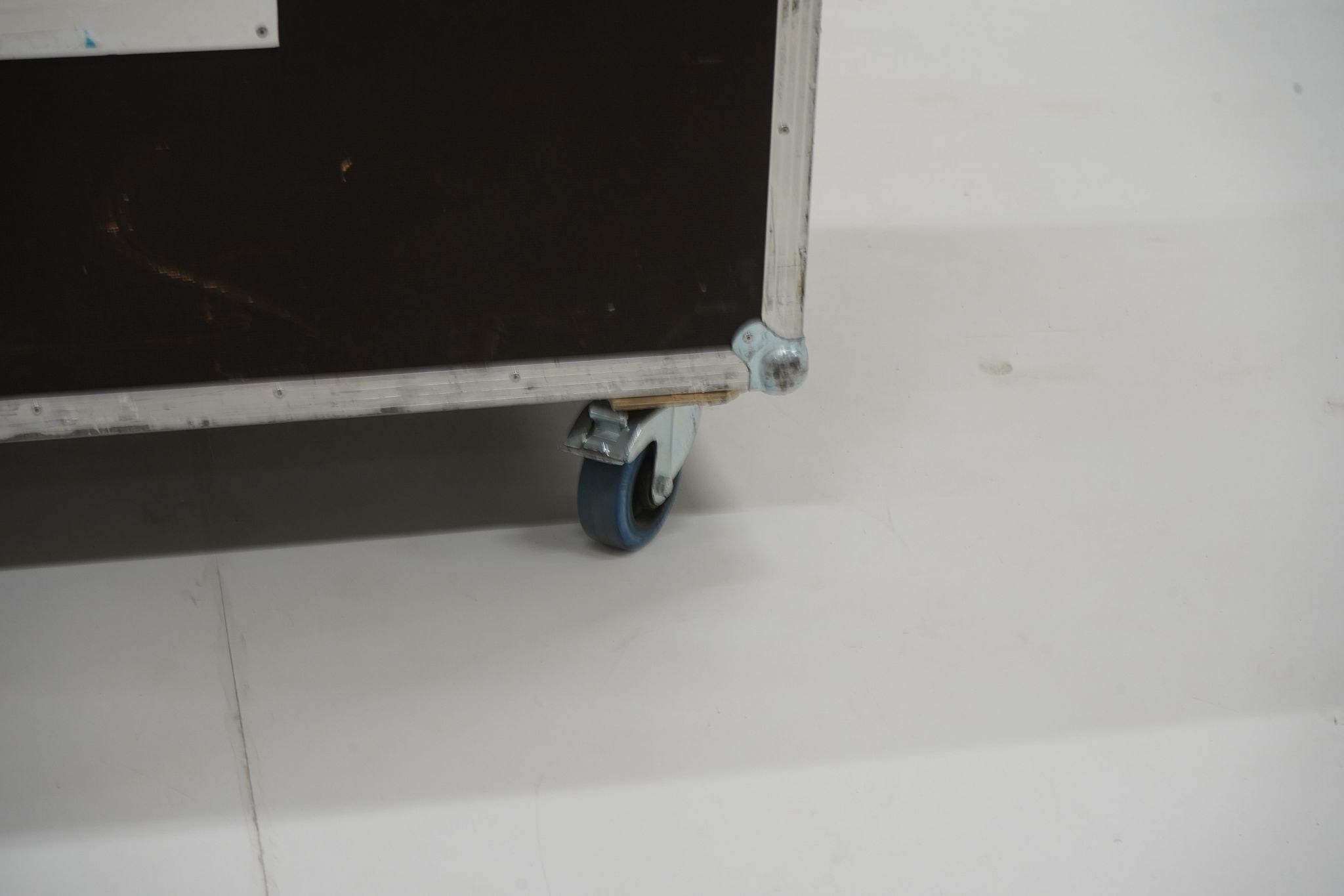 Image 8/11