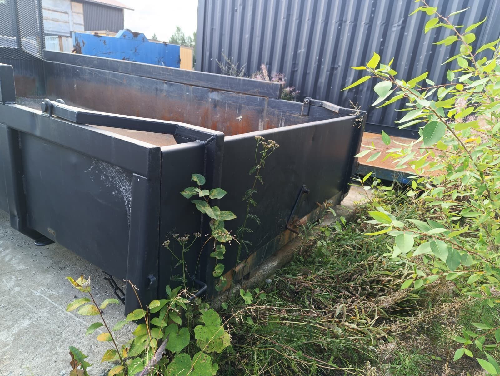 Image 7/7