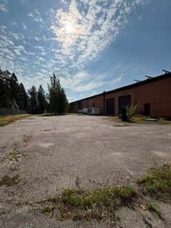 Image 12/71