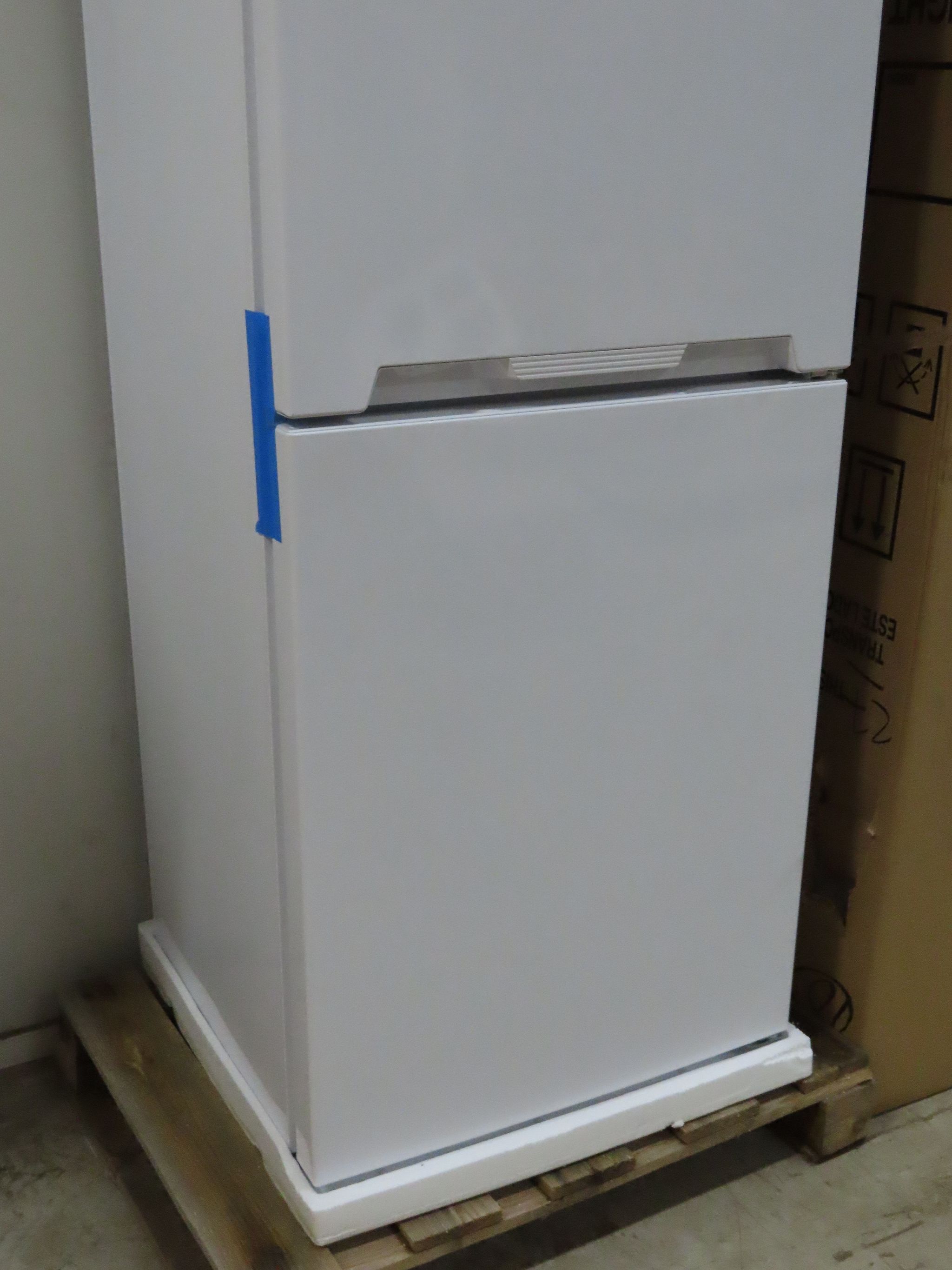 Image 3/4