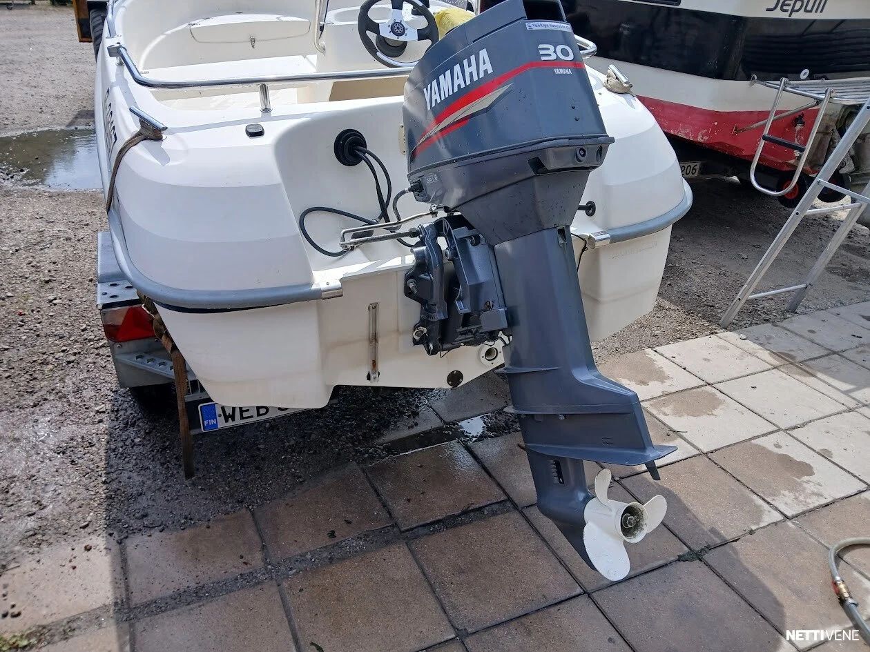 Image 5/8