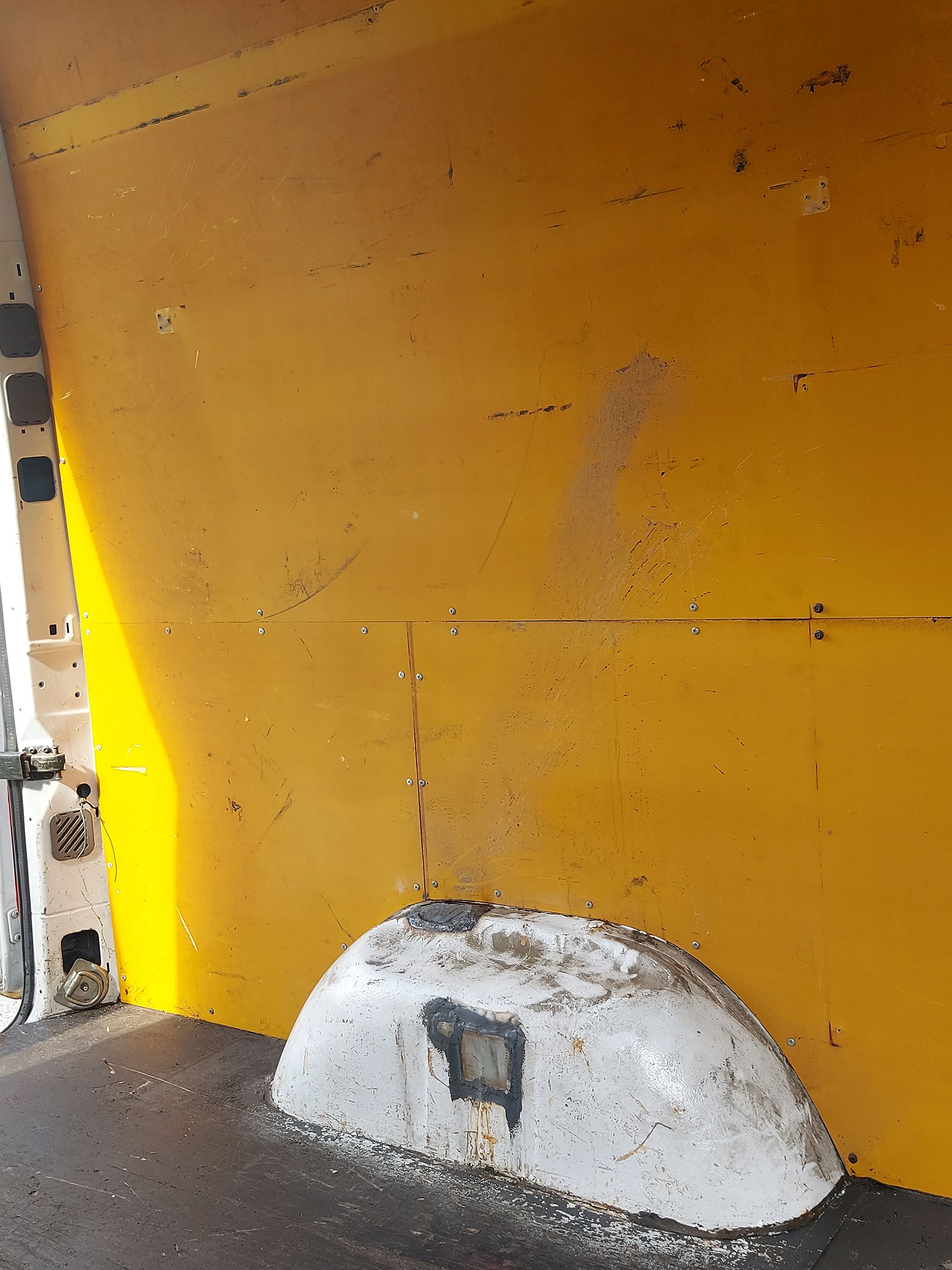 Image 16/22