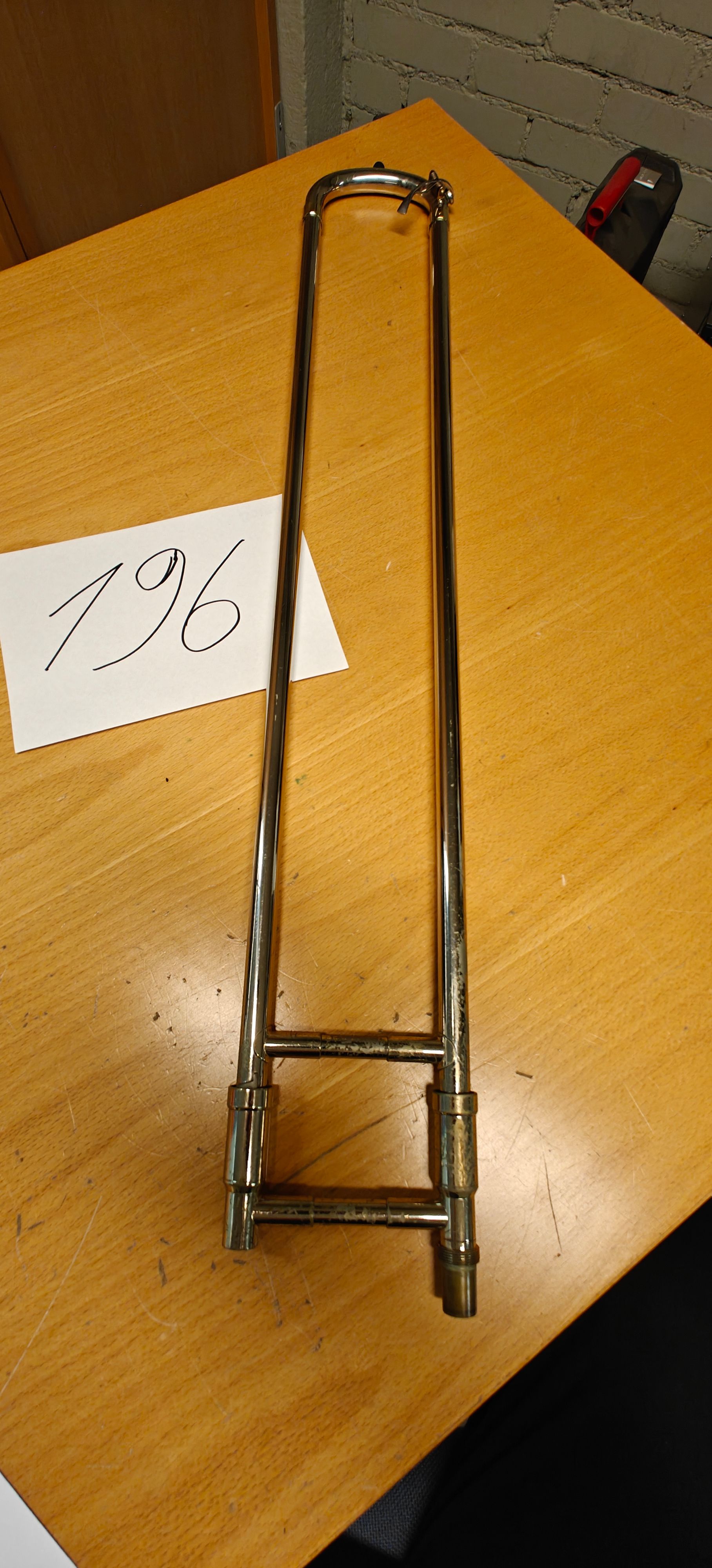 Image 4/18
