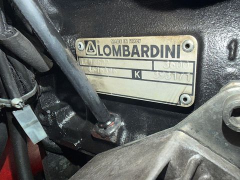 Image 2/9