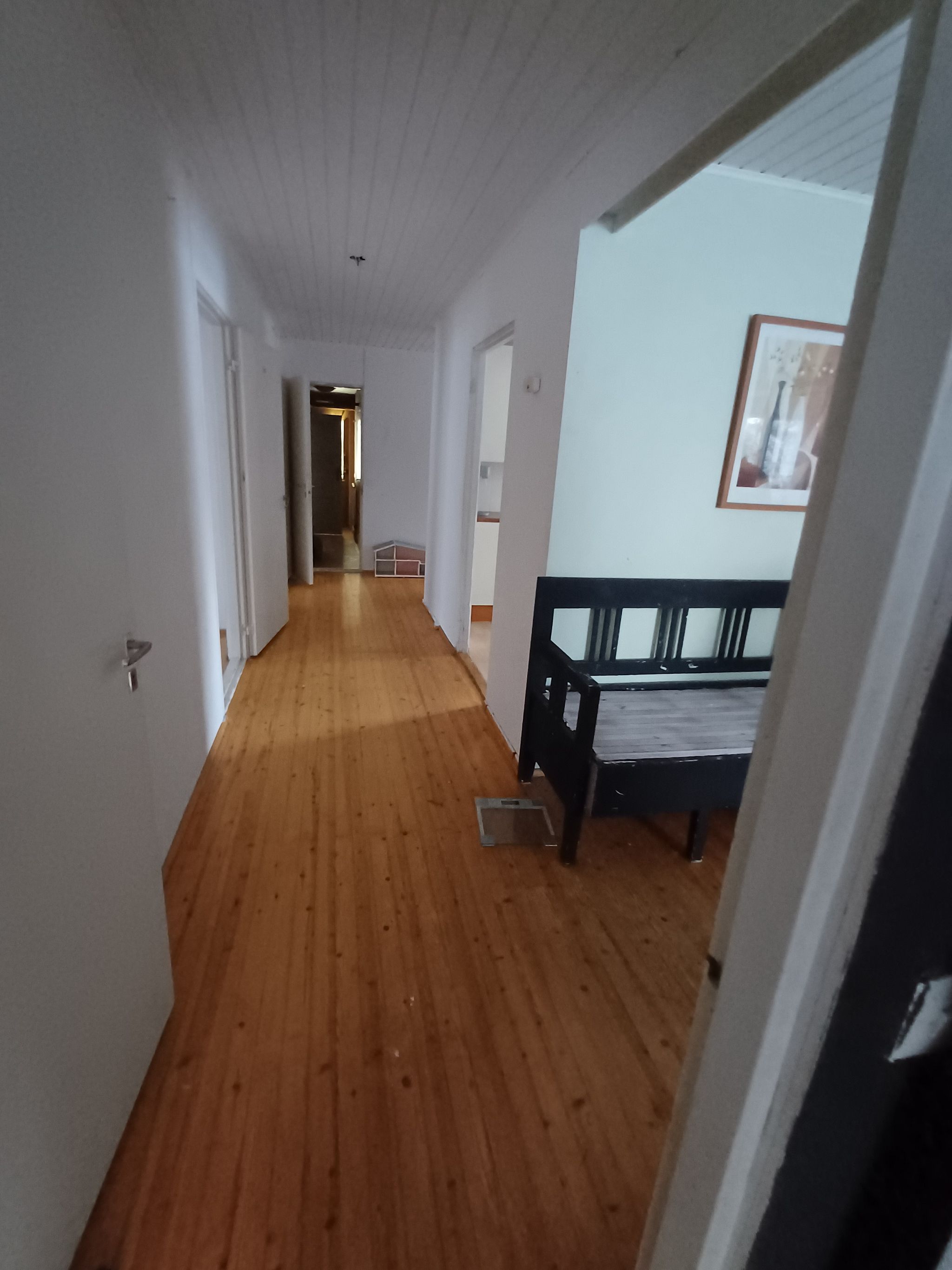 Image 17/43