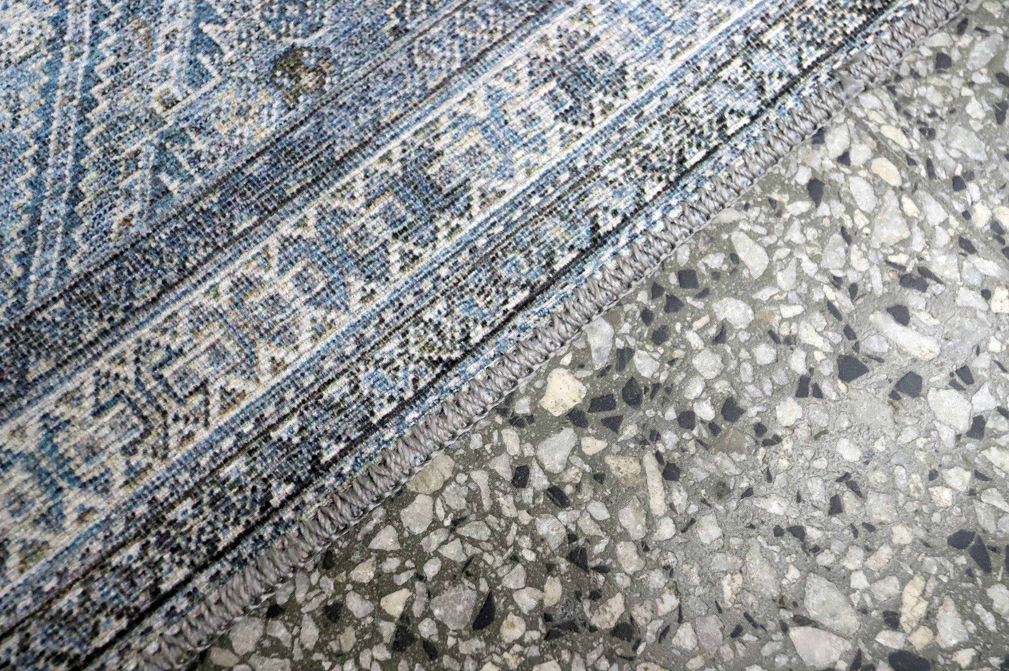 Image 9/31
