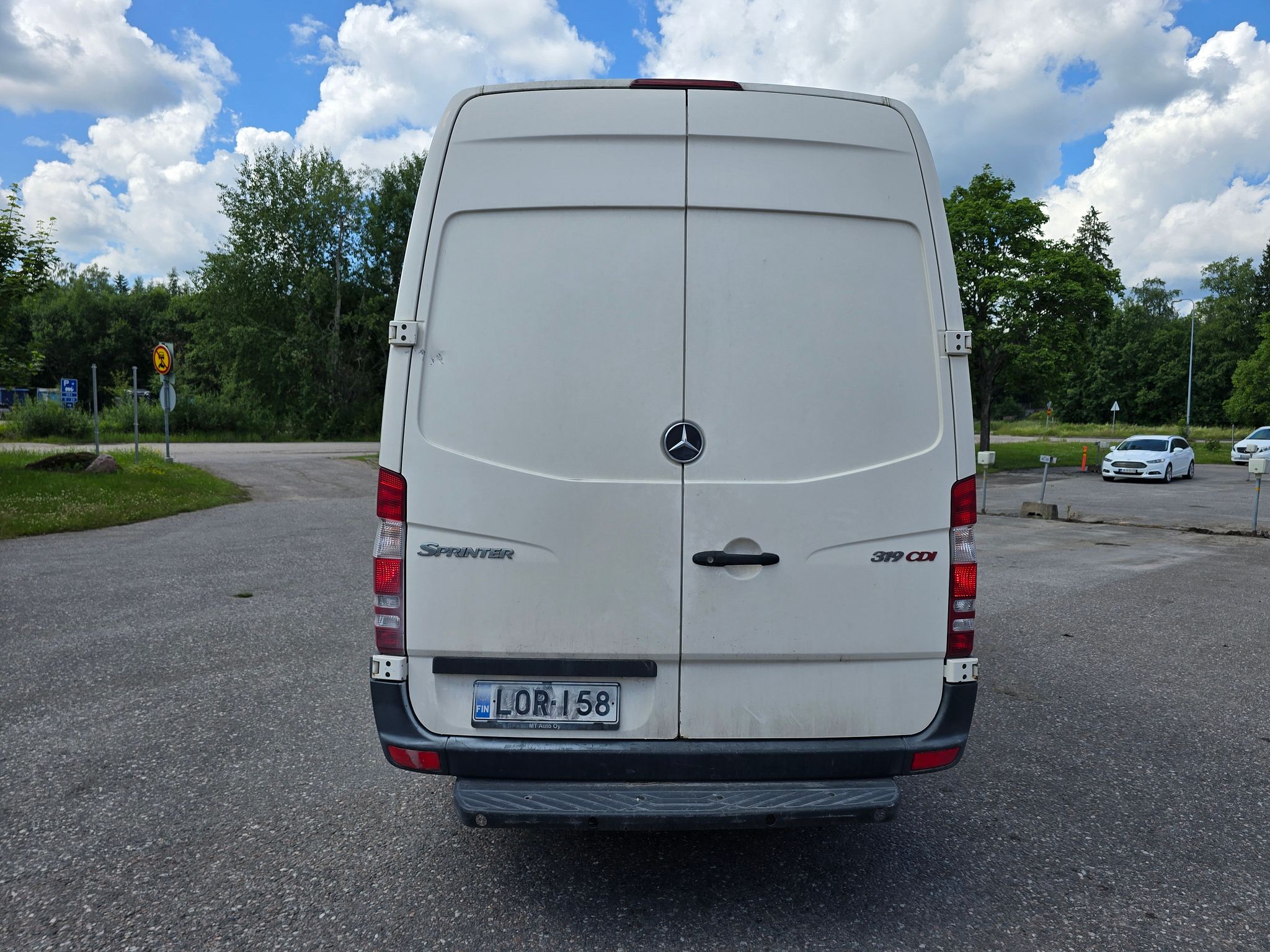 Image 25/157