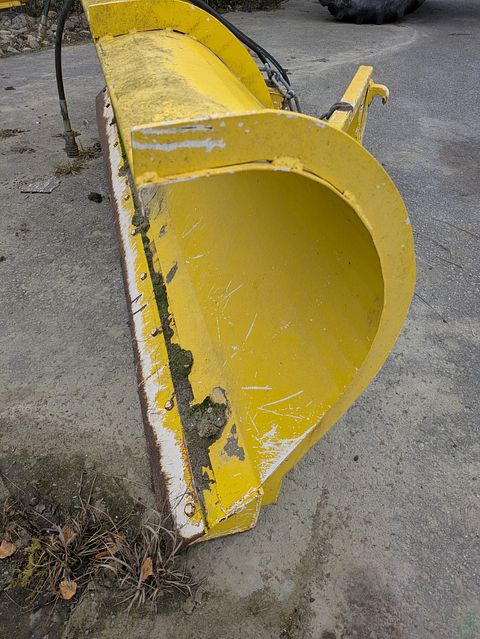 Image 5/7