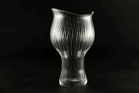 Image 14/19