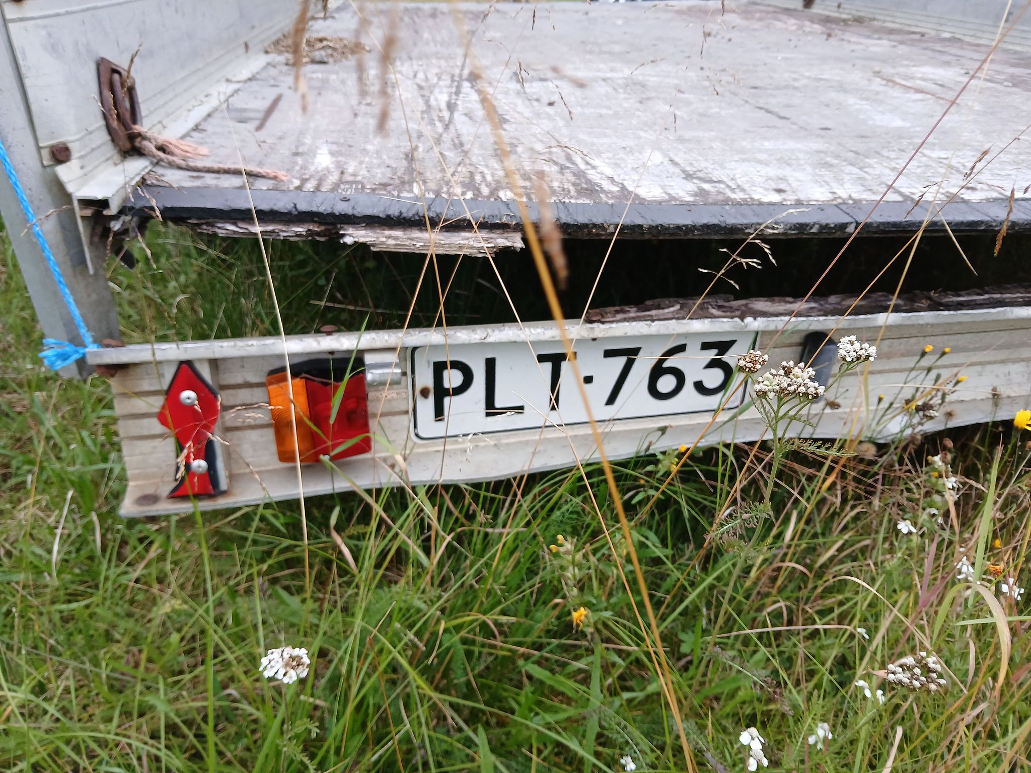 Image 3/5