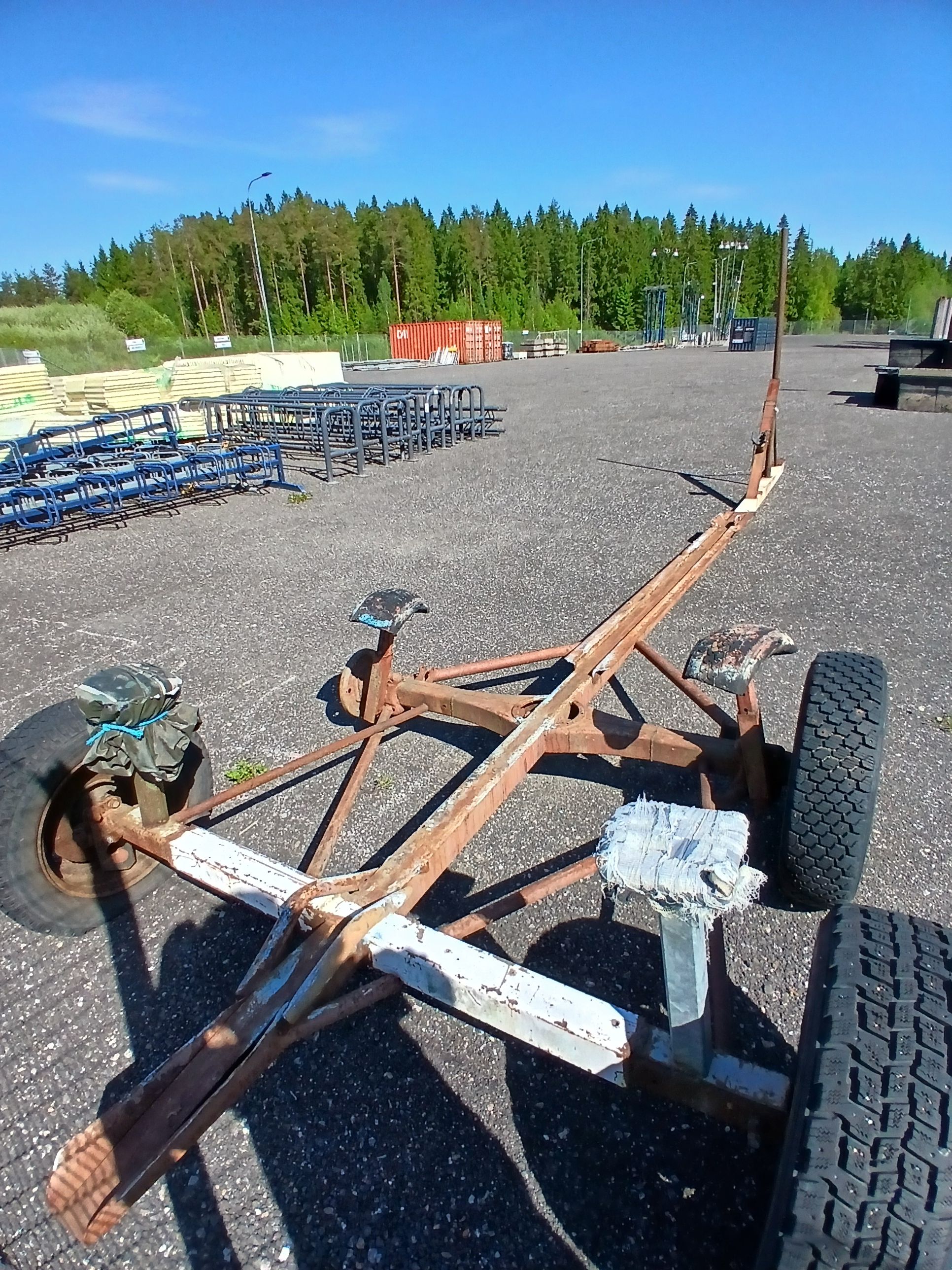 Image 3/3