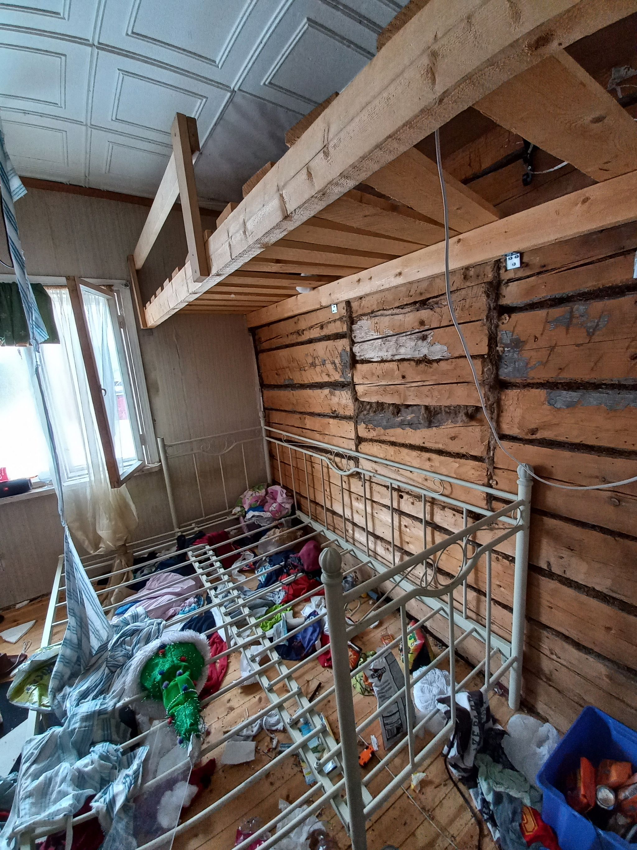 Image 7/57