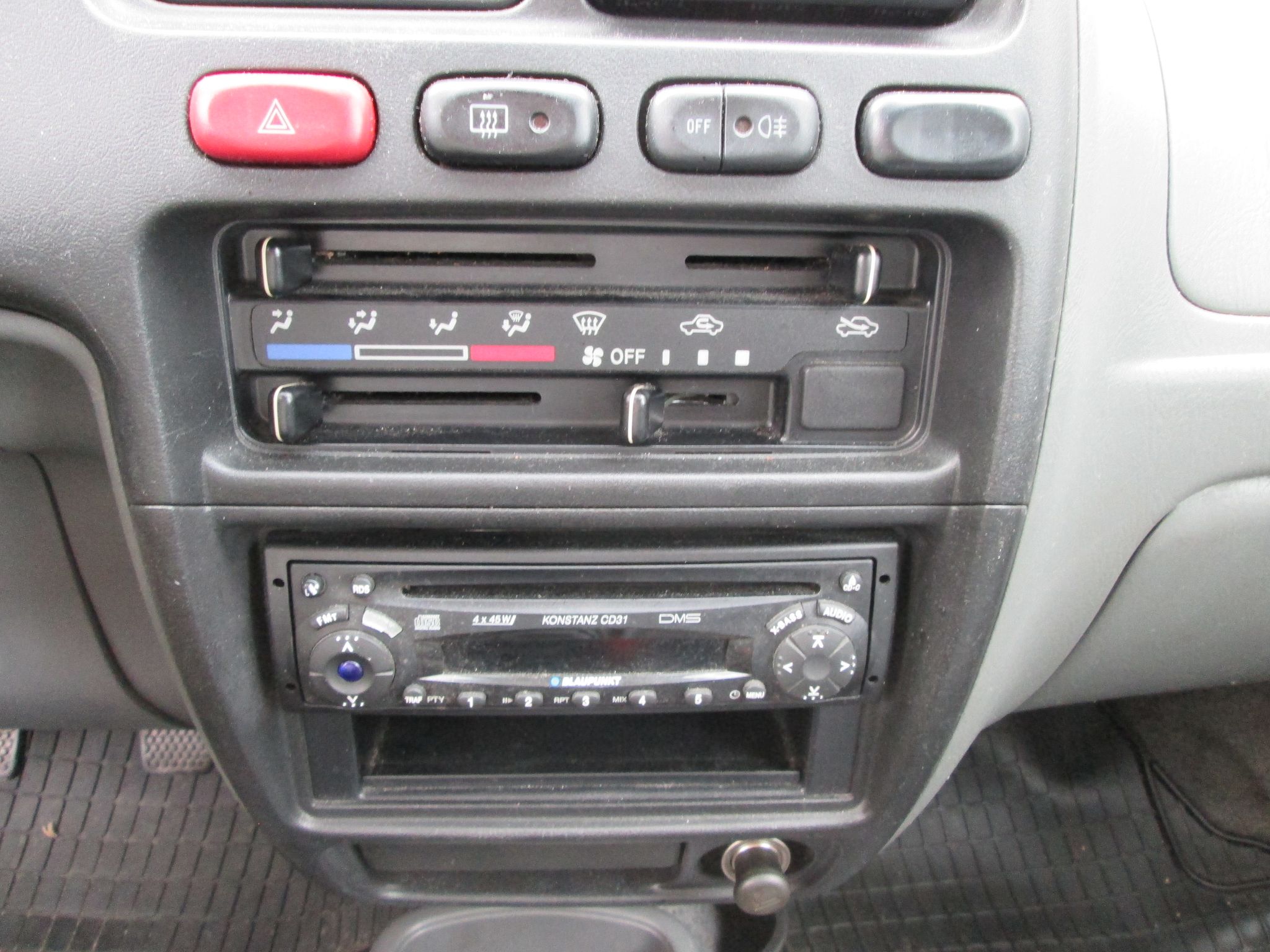 Image 12/20